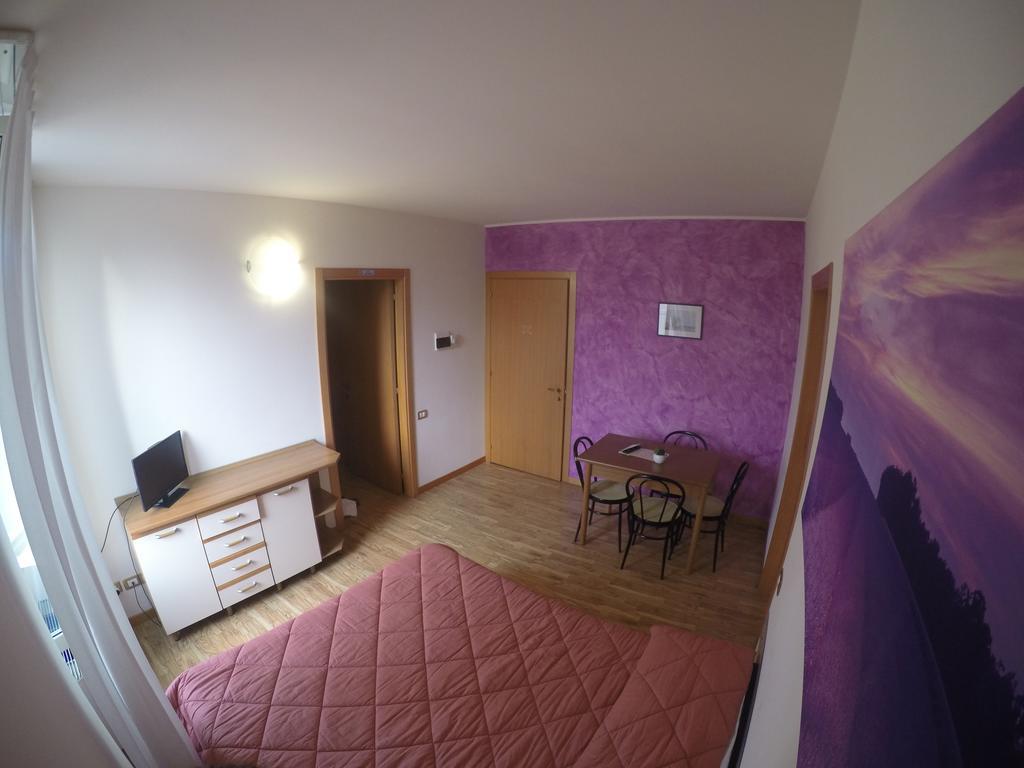 Hotel 2000 Φαμπριάνο Εξωτερικό φωτογραφία
