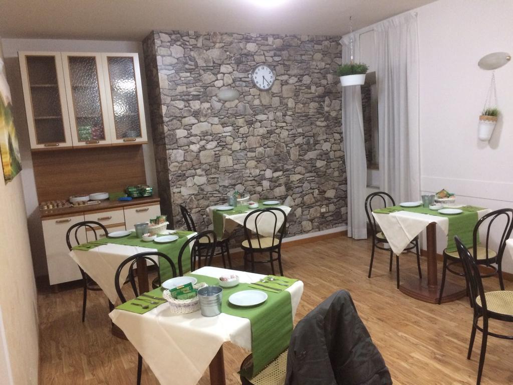 Hotel 2000 Φαμπριάνο Εξωτερικό φωτογραφία